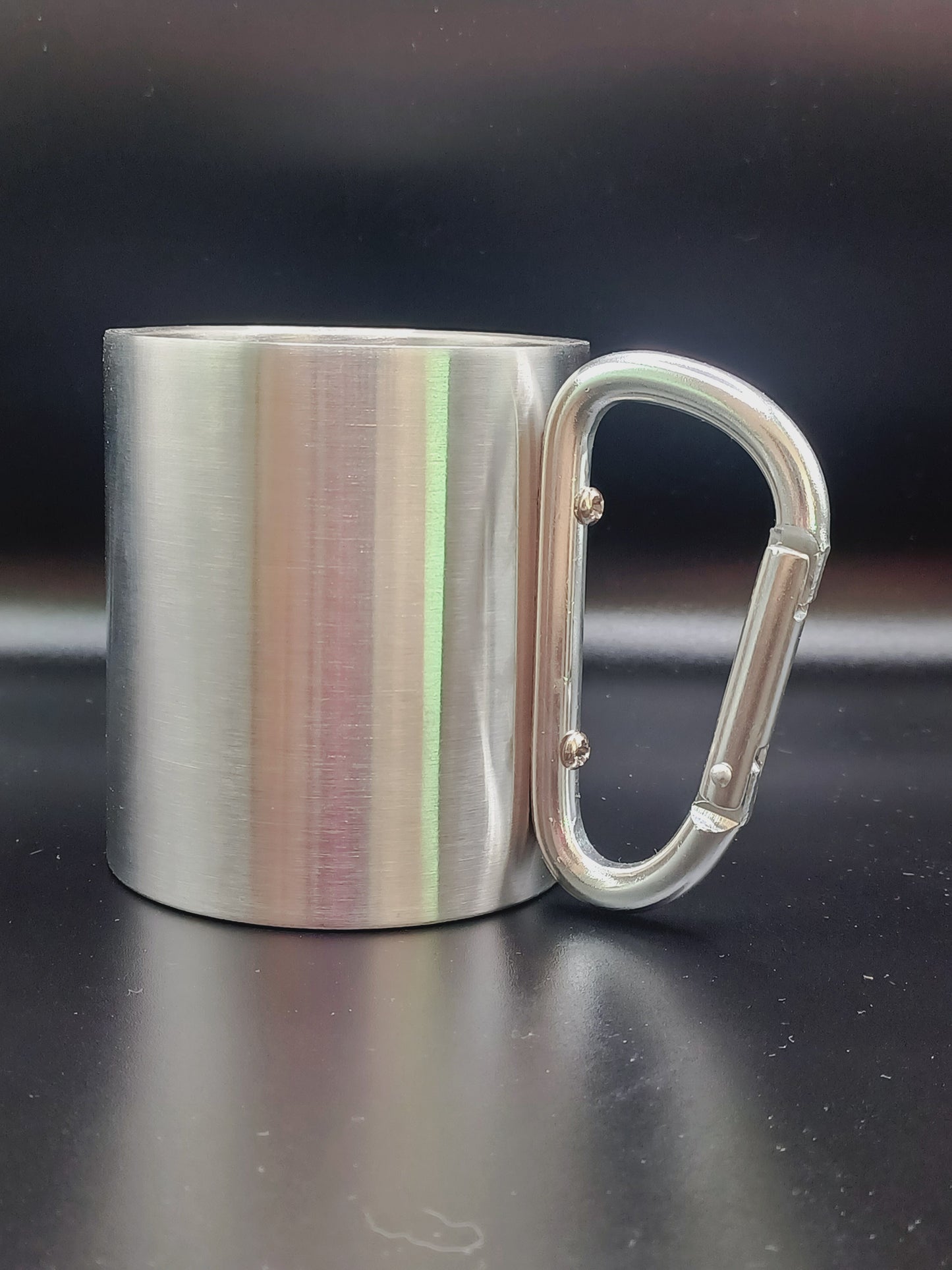 Tasse anse mousqueton Biohasard